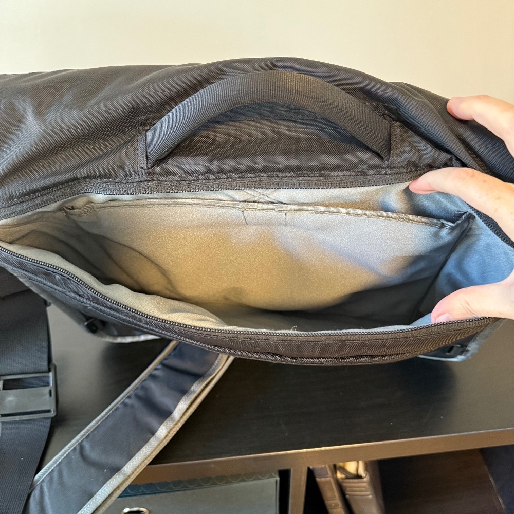 TIMBUK2 messenger bag - Picture 4 of 9